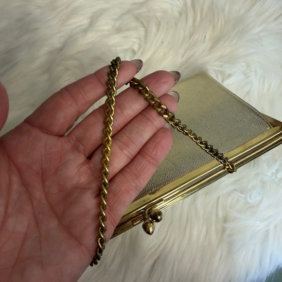 Vintage - Metallic Gold Clutch Handbag and Chain Strap - Picture 5 of 7
